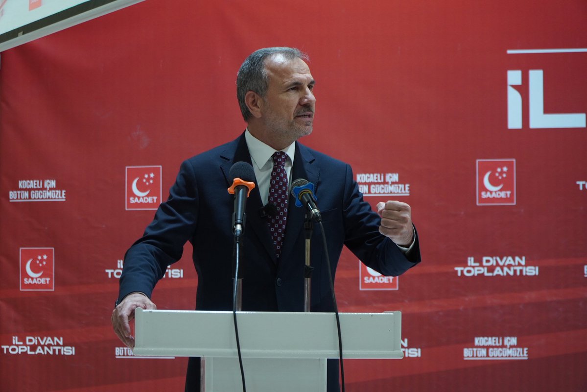 saadetpartisi41's tweet photo. Genel Başkan Yardımcımız ve Ankara Milletvekilimiz Mesut Doğan’ın katılımlarıyla, Temmuz Ayı İl Divan Toplantımızı yoğun bir katılım ve verimli istişarelerle gerçekleştirdik.
@SaridoganRecep https://t.co/AjkUj3YTIu