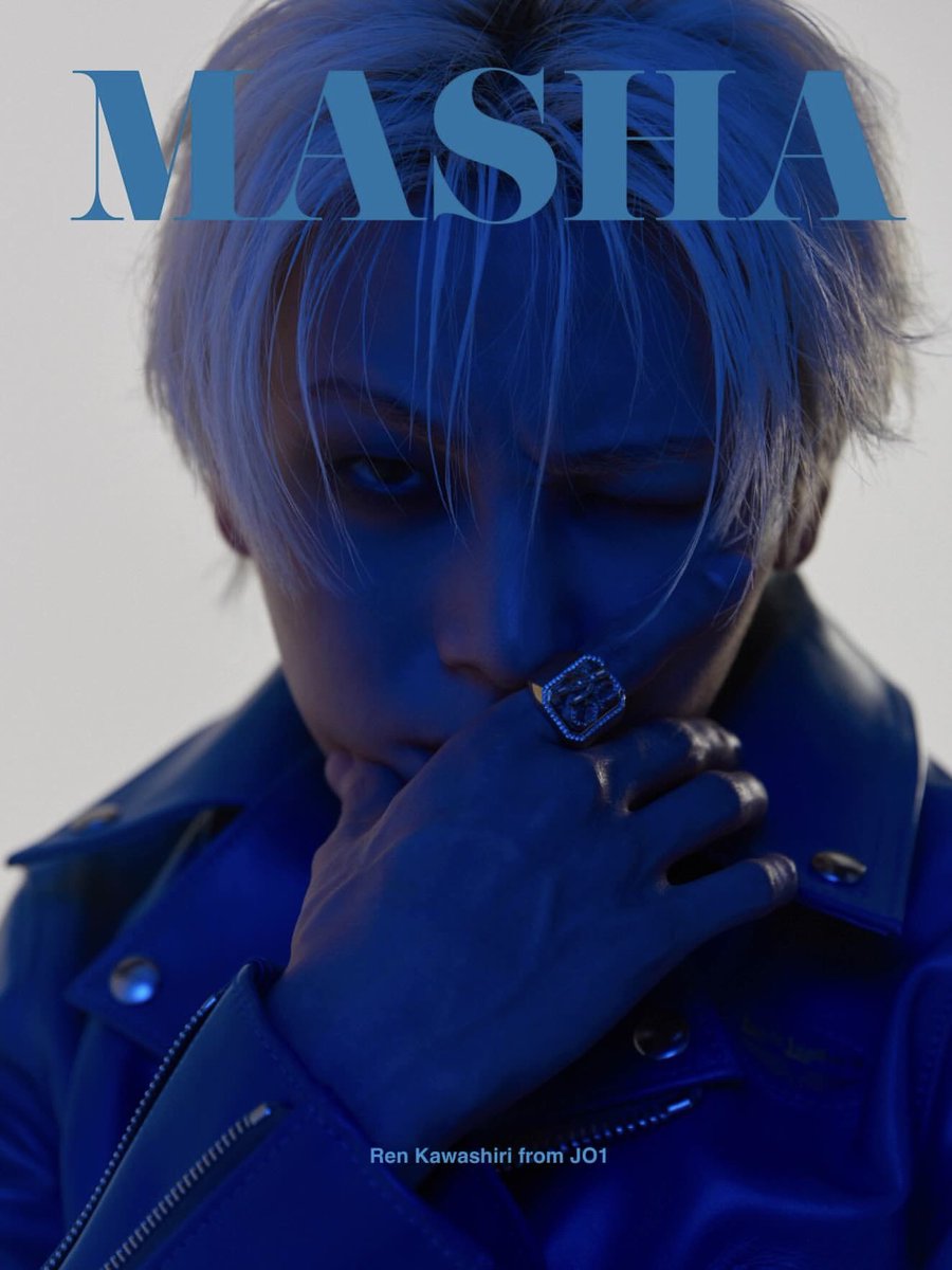 KawashiriRen__'s tweet photo. 📖 本日予約開始
MASHA ART PROJECT 創刊号(全５種)

🚨8/1 18:00時点で、
LIGHT BLUE EDITIONは完売
BLUE PINK EDITIONは残り1冊です。

【通常版 各¥6,490(税込)】
📚書店限定
　🔹BLUE EDITION
　https://t.co/Hyt2D9HEjz
　🔹PINK EDITION
　https://t.co/2nhaIHpDND

🛒公式オンライン／一部書店限定
　🔹LIGHT BLUE EDITION
　https://t.co/AVU9YQGJ2i
　🔹BLUE PINK EDITION
　https://t.co/fFeO374fA0

【限定版 ¥11,000(税込)】
🛒公式オンライン／イベント限定
　🔹LIMITED EDITION
　https://t.co/29ZWICb7oR

#JO1 #川尻蓮 #REN