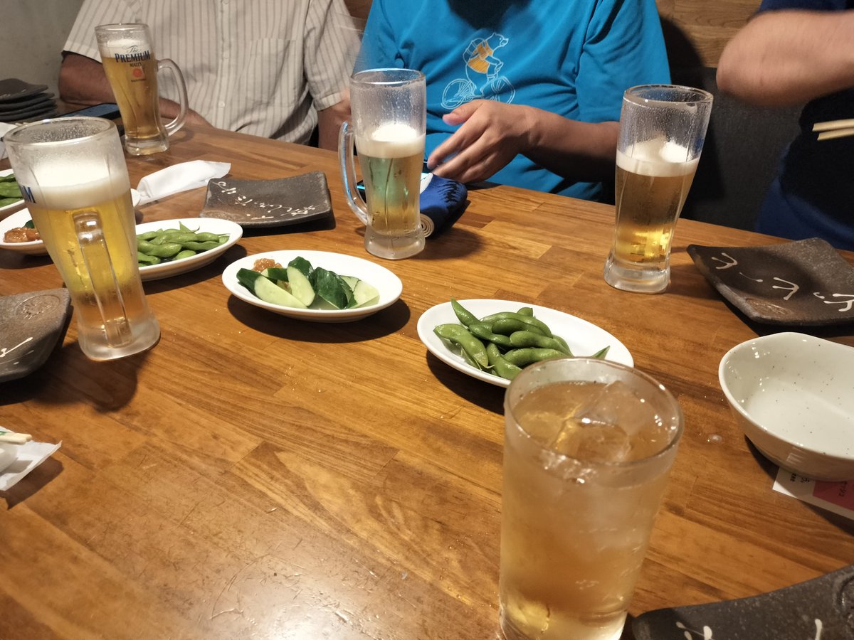 1833yytsune's tweet photo. AJ広島スタッフの納涼会?へ乱入(違) https://t.co/XHEMdazASN