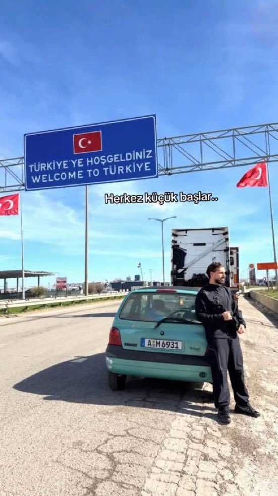 ozetgechaber's tweet photo. Bir gurbetçi, Türkiye’ye ilk gelişiyle son ziyareti arasındaki değişimi paylaşarak, “Herkes küçük başlar, sonradan büyür.” notunu düştü: https://t.co/TEQ43VpLbq