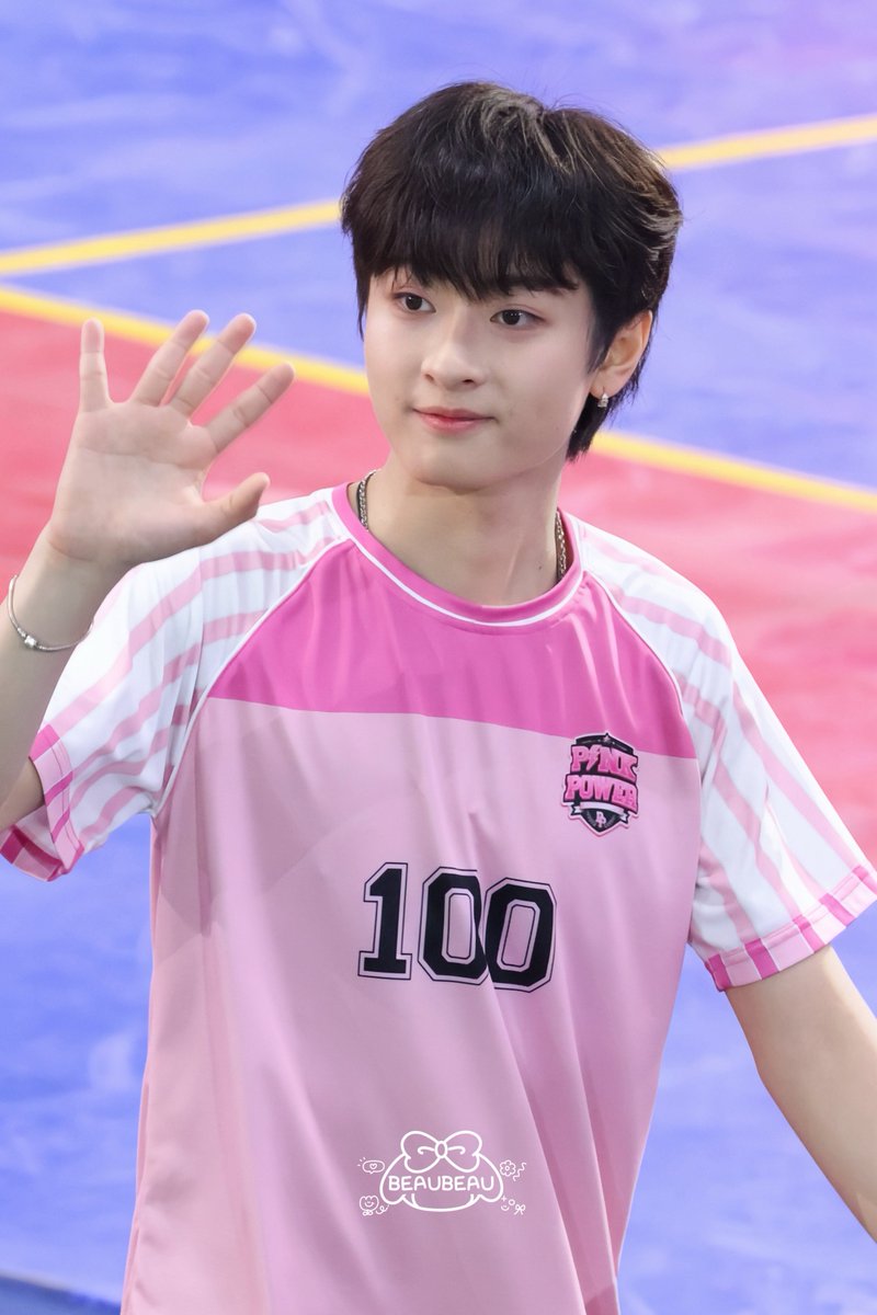 lxbq_'s tweet photo. 260801 — 🤏🏻

DOMUNDI SPORTS 2026
#DMDSportsDay2026

˚ ༘ #waavetnp 🌊 https://t.co/83CS5QtCMA