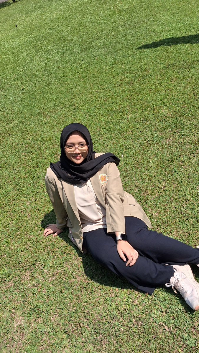 hanniii 🍯 tweet media