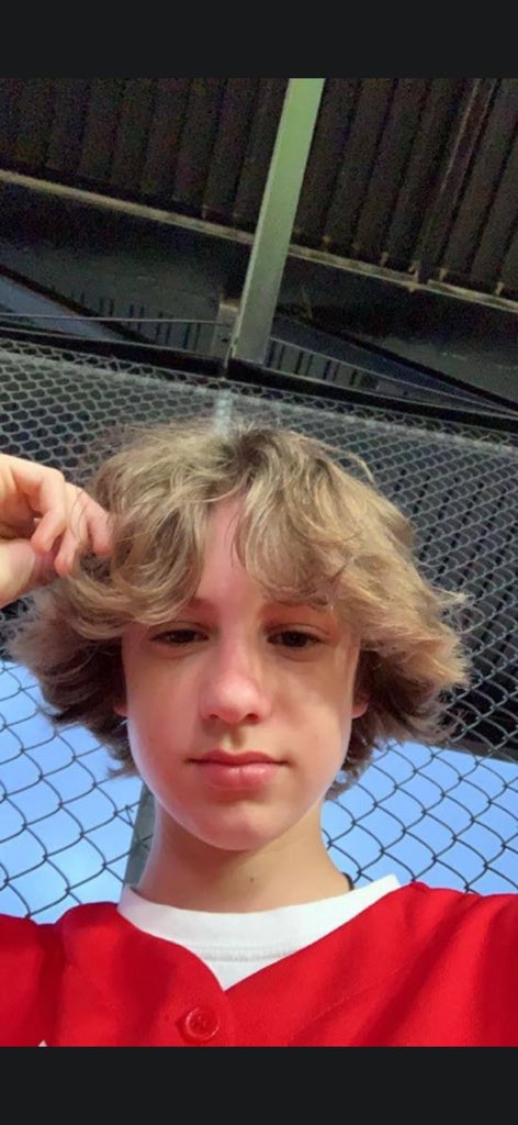 Iyhs75's tweet photo. https://t.co/7eKoM2VgFe for f!les, channels &amp; Hmu to bqit that crush of yours. Don’t be shy 
Rowan🔥 https://t.co/Ftkx5U0IGd