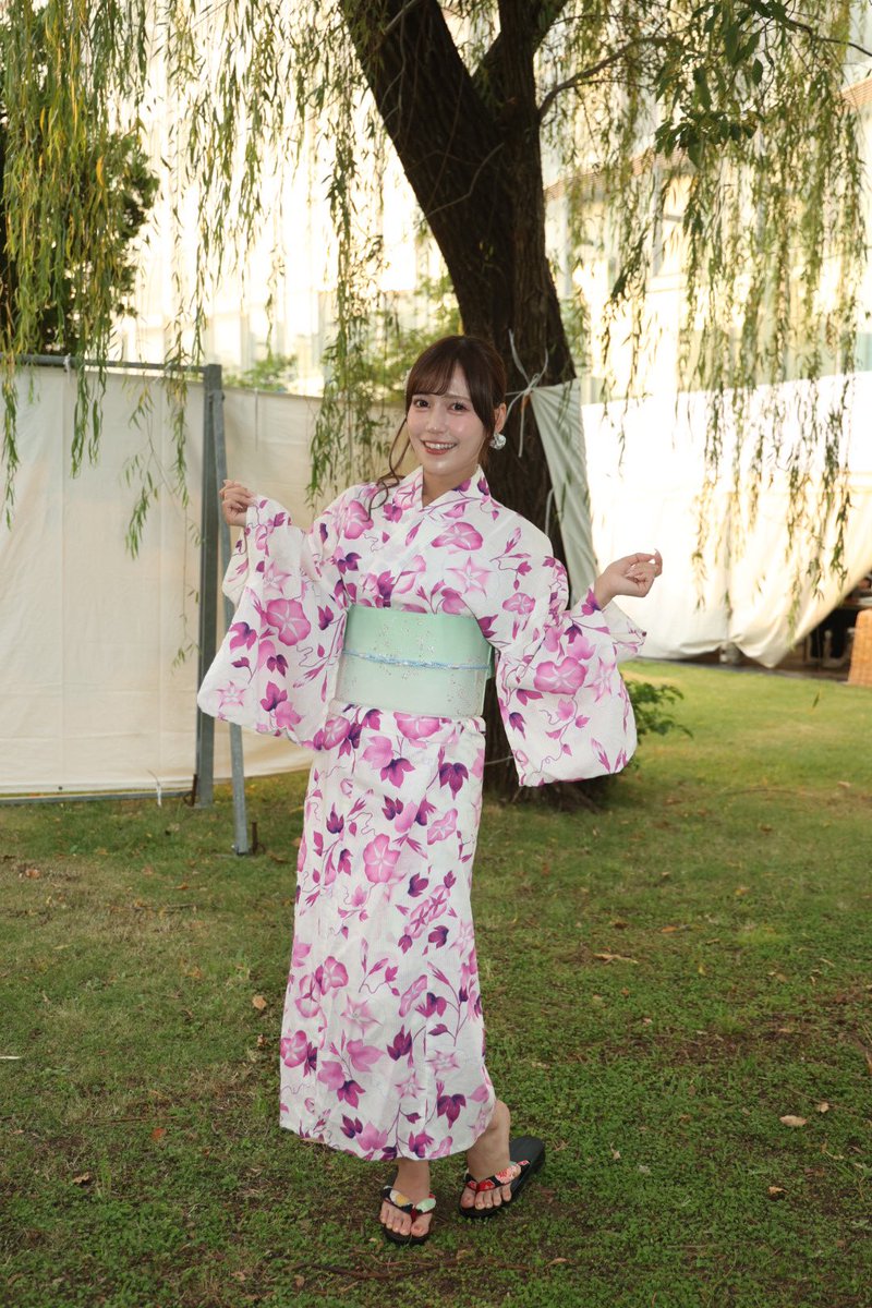 TIP_TIF_staff's tweet photo. #TIF2026 2日目
この後 18:15〜⏰
SMILE GARDENでは... 諸橋沙夏（＝LOVE）がパフォーマンス🌟
🎤登場前の姿をパシャリ📸

チケットはこちら
https://t.co/wErmNxA7Z0

配信はこちら
https://t.co/kUvuSC4f3U

@morohashi_sana 
@Equal_LOVE_12 https://t.co/N2pw8IVRuJ