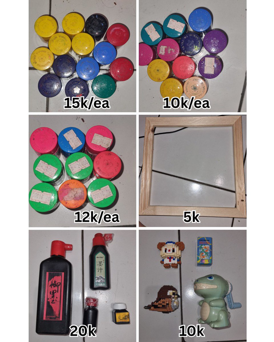 stoberru's tweet photo. WTS random atk art supplies alat kesenian cat air cat minyak cat poster tinta cina seni rupa dkv maba

Preloved good condi, bisa dikirim lewat manual atau oren dan bisa cod (kota bandung only) 🫶🫶🫶 https://t.co/h9Cseaktr8