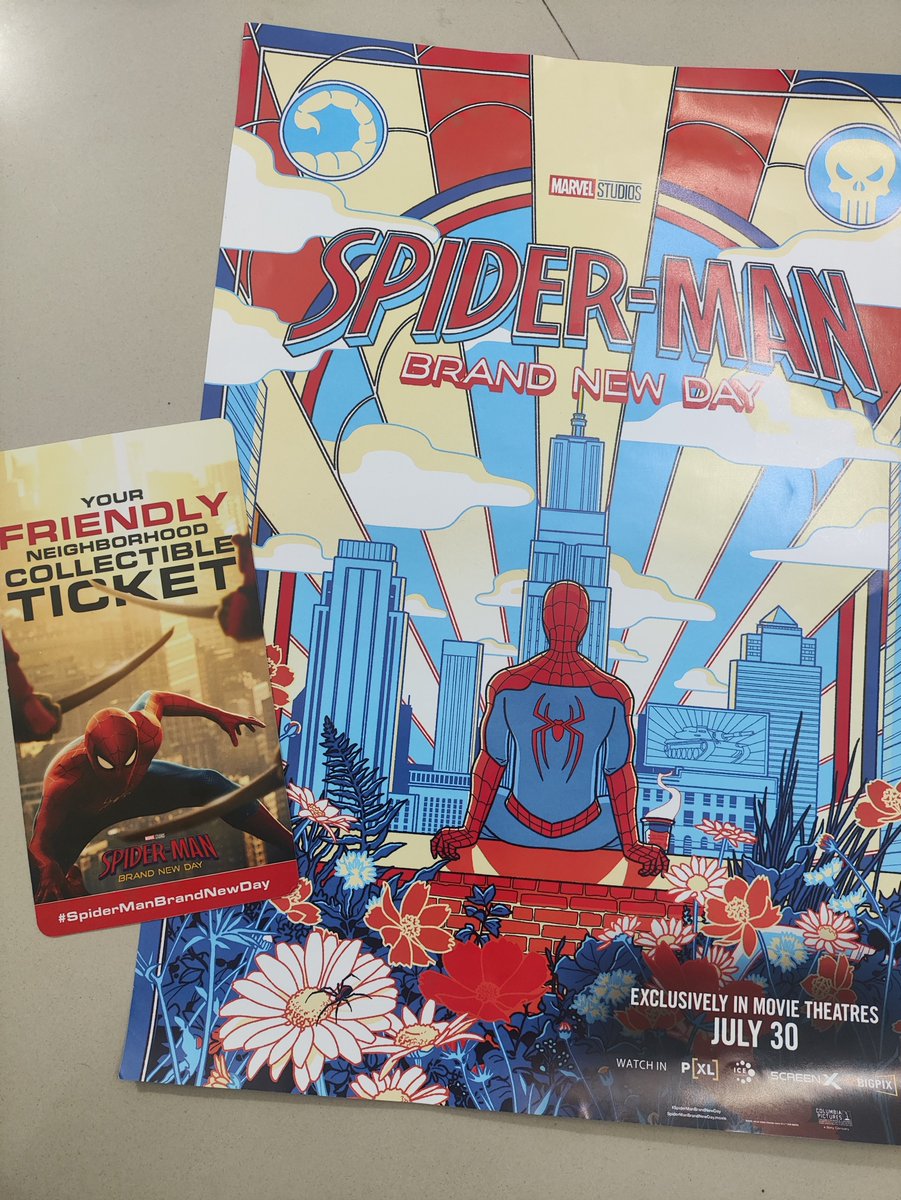 AstroBlaze07's tweet photo. Feeling very grateful to recieve these goodies even on 2nd Day 😄!!
All Thanks to PVR Grand Highstreet manager for saving these exclusively for me and my friends on second day.
#SpiderManBrandNewDay #SonyPictures #Marvel #MCU #SpiderMan https://t.co/IGzSaNj4k0