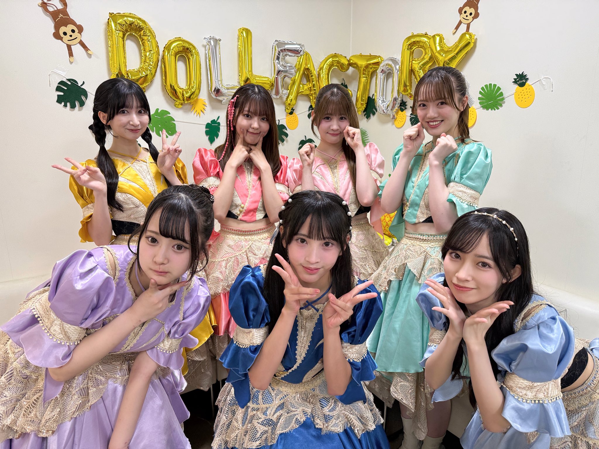 HOoECIObYAAwpQ7.jpg:large