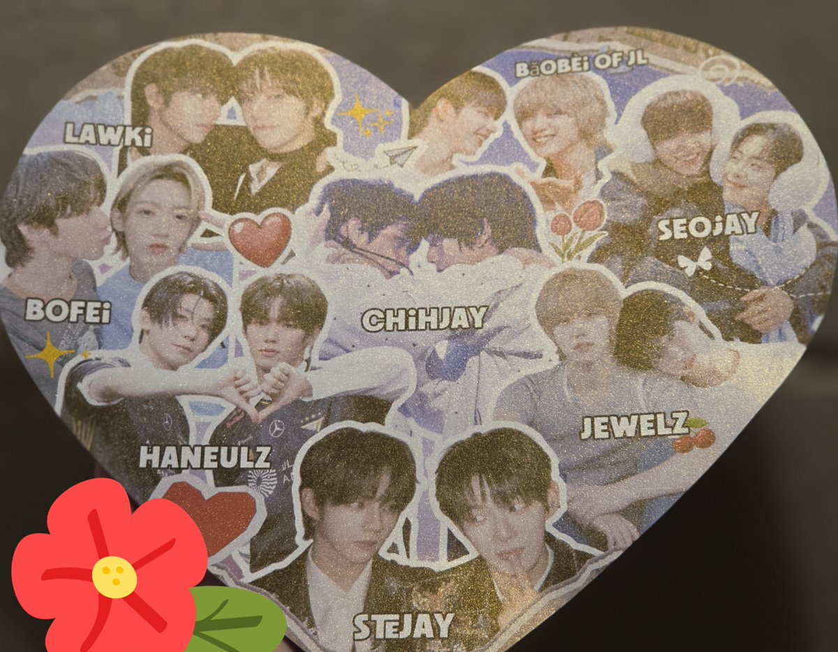 Swicy_Chihen's tweet photo. I really love this freebie hahaha no ship left behind. 🤭🤭🤭 Of course, #CHIHJAY at the center. 🥰

#AHOF #아홉 https://t.co/Rgftfghx29