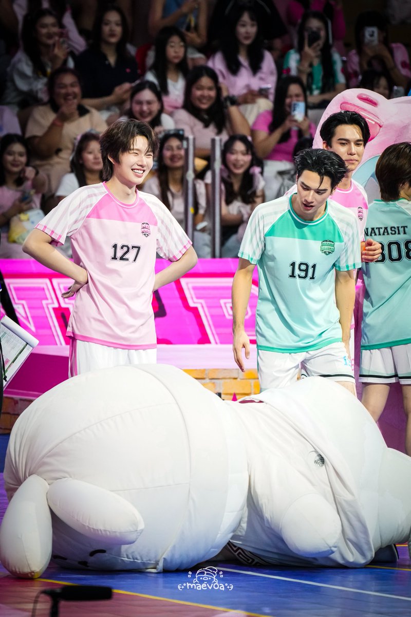 maevoa's tweet photo. ลูกซน ปะปี๊เท้าเอววีน 5555

KNP OHAE FULL POWER
#เก่งน้ำปิงซู่ซ่าโอ๋เอ๋สู้สู้
#DMDSportsDay2026 https://t.co/tpKj5XhcYs