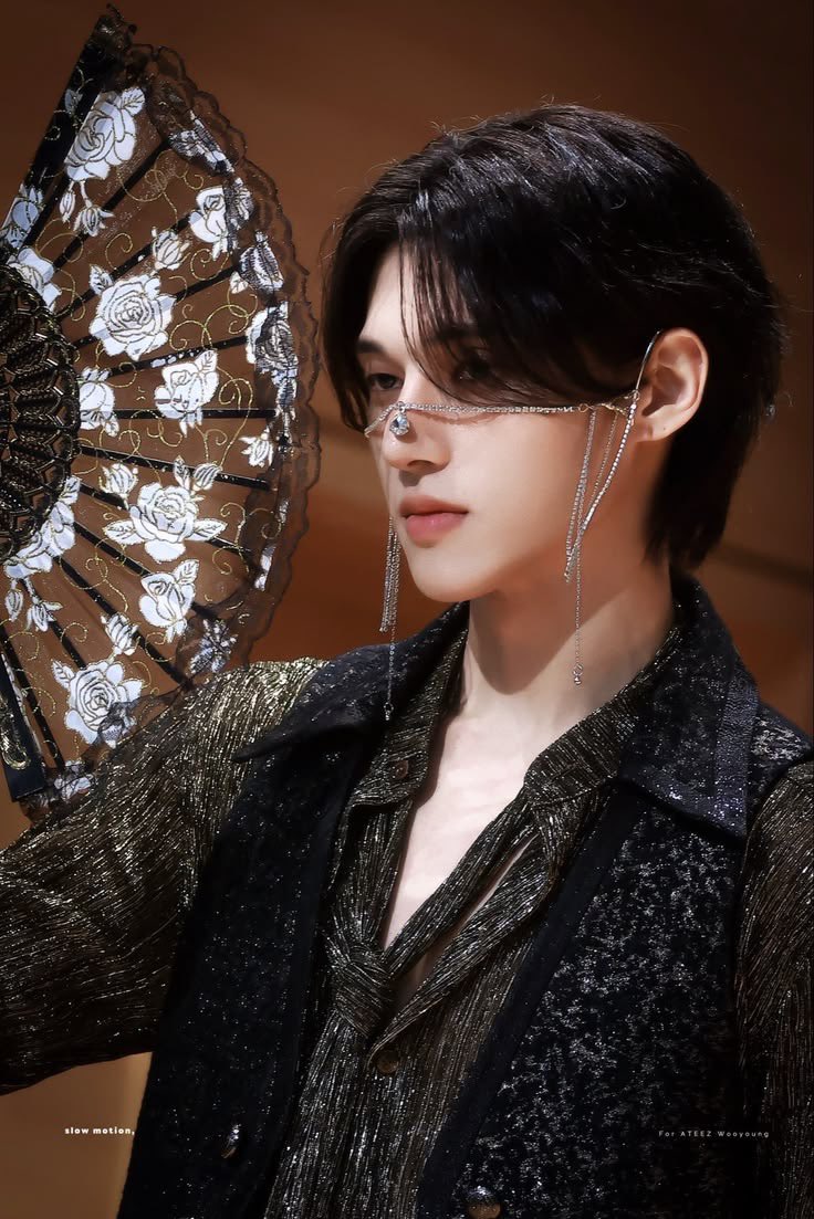 woowonsan's tweet photo. these visuals are insane https://t.co/eniQujqeuF