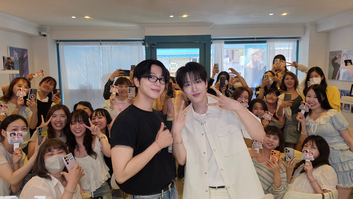officialSEVENUS's tweet photo. [📸] 

안녕하세요! 혹시 카페에서 
미니콘서트(??)를 열어도될까요? 
세븐어스노래를 부르며 춤을 출 예정입니다! 
Wonderland를 부를예정이며 코스프레는 하지않습니다😀 

중복질문 이었다면 죄송합니다...!

#SEVENUS #세븐어스
#희재 #HEEJAE #이레 #IREAH
#이제희재이레타임
#SEVENUS_3rd_Anniversary