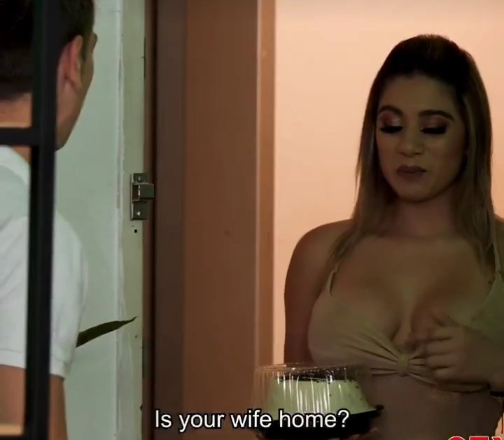 nahodhamorgan02's tweet photo. His wife wasn't home so he finally fell into temptations with her wife's former college mate and they did the unthinkable but the camera didn't miss it https://t.co/tIQYApZMiu