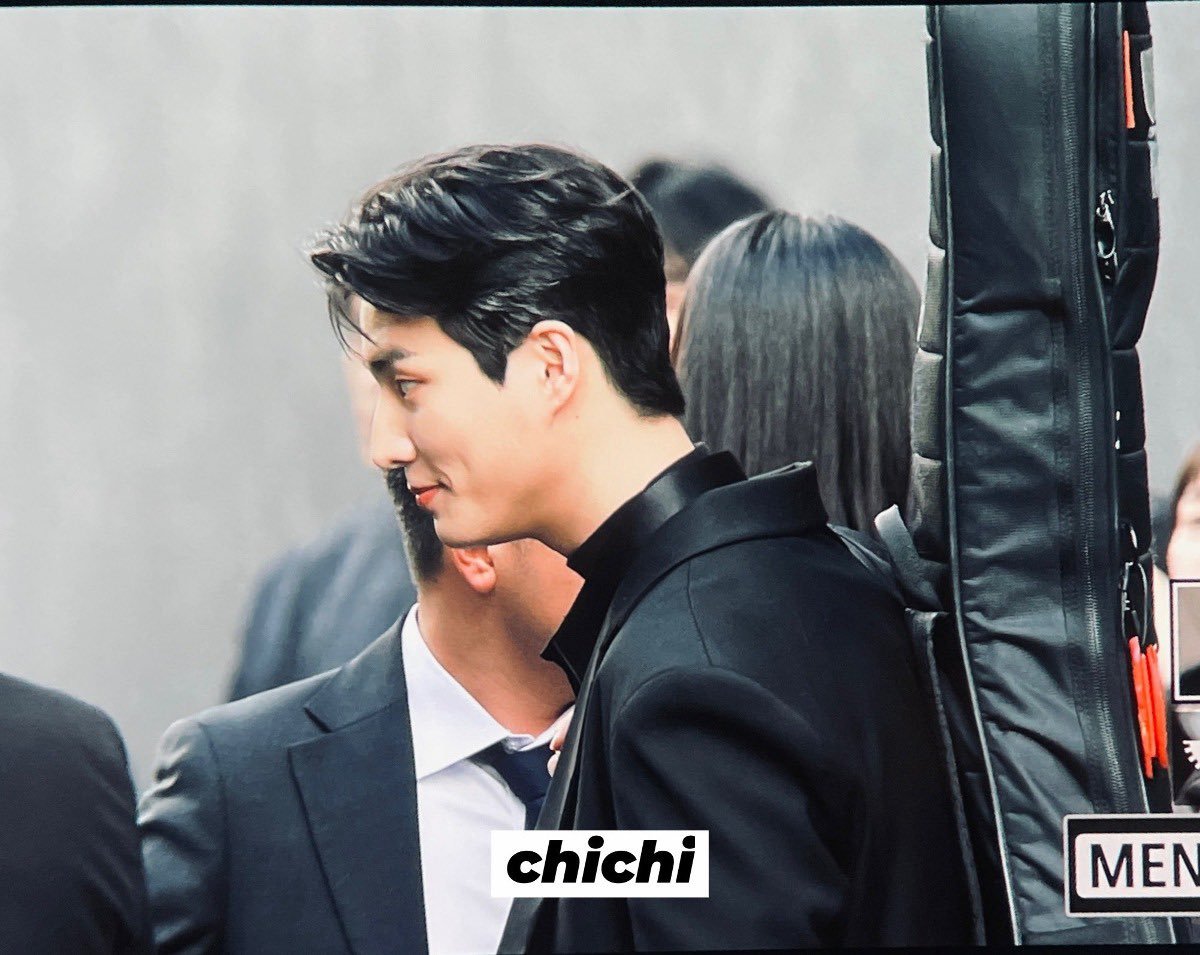 hamddenly's tweet photo. 이렇게 셋팅된거 또 보고싶음 https://t.co/GnpkroWdSB