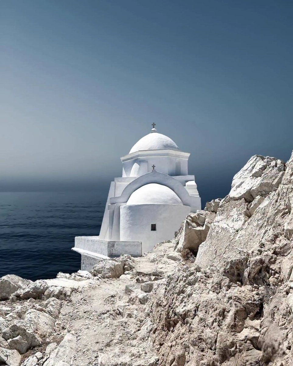 Vasia53639806's tweet photo. Εκκλησάκι στην Αναφη https://t.co/tzQGIaV25k