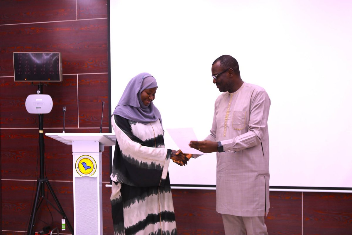 lcbc_cblt's tweet photo. 🎓 The Lake Chad Basin Commission #LCBC proudly marks the successful completion of the Young Professionals Programme at its Headquarters in N'Djamena.

Over the past months, talented young women and men from across the Lake Chad Basin have strengthened their skills, gained valuable professional experience, and enhanced their capacity to contribute to a more resilient, peaceful, and sustainable region.

The @lcbc_cblt  and its Member States, extends its heartfelt appreciation to Global Affairs Canada @GAC_Corporate and Alinea International @Alinea_Ideas  for their unwavering support, commitment, and partnership in making this transformative initiative a success.

Together, we are investing in the next generation of leaders driving peacebuilding, environmental stewardship, and sustainable development across the Lake Chad Basin. 🌍🤝

#LCBC #YoungProfessionals #YouthEmpowerment #LakeChadBasin #GlobalAffairsCanada #AlineaInternational #RegionalDevelopment