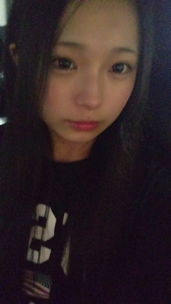 saika_2011_11's tweet photo. 最近は前髪あげるのはまってる︎^ ^ https://t.co/V2wTa0pK7j