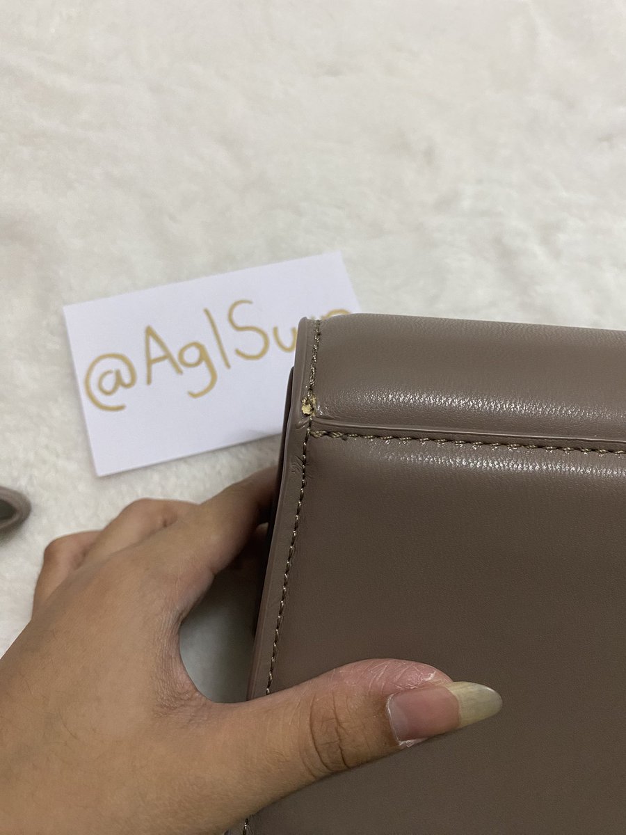 AglSwp's tweet photo. Wts ส่งต่อ ขาย กระเป๋า pathtcha รุ่น brooke สีdust 850 ส่งฟรี from 1,790
มีตำหนินิดหน่อย
นัดรับได้ ซีคอน บางแค,เดอะมอ บางแค,สามย่าน,btsสยาม /ส่งไปร
สนใจdm เรยคับ
#pathtcha #ส่งต่อpathtcha #ส่งต่อกระเป๋า #กระเป๋ามือสอง #ส่งต่อpathtcha #ส่งต่อกระเป๋ามือสอง https://t.co/gEAPmvkitQ