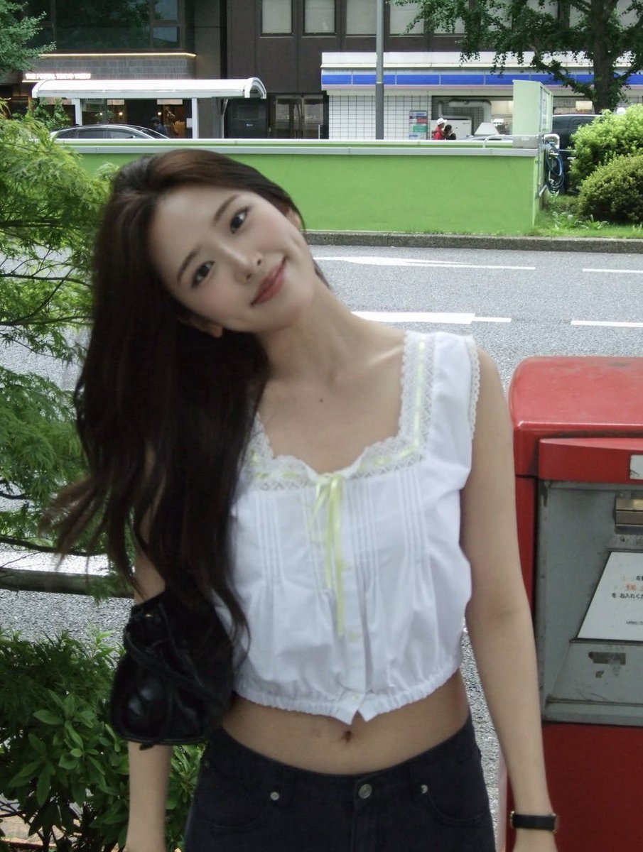 Andaeng_'s tweet photo. #누구보다_느린_8월_최애선점 https://t.co/B8dP6qGLoX