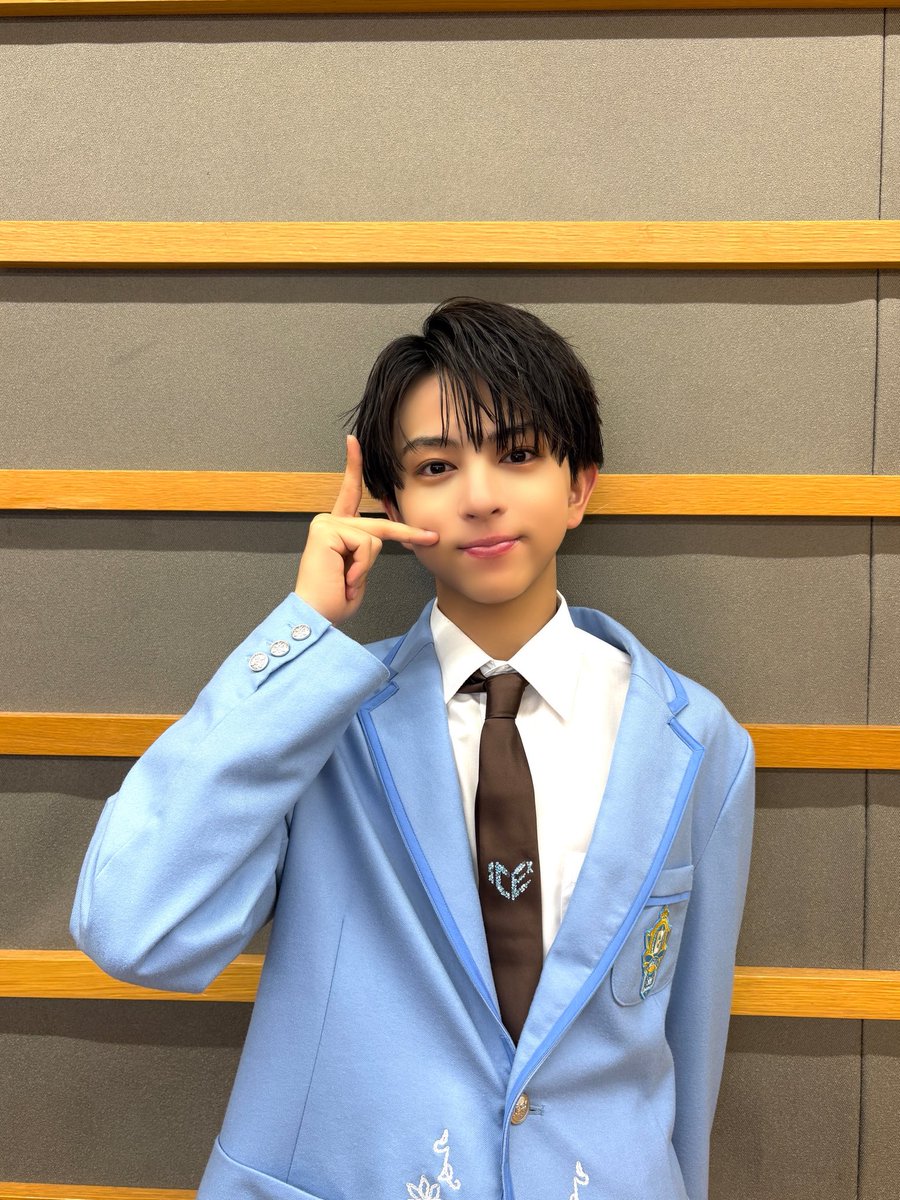 ICEx_official's tweet photo. ＼フジテレビ系『MUSIC FAIR』／

🤍 #ICEx #八神遼介 (17)
耳から離れない沼ボイスの持ち主🎤
🎧 https://t.co/LPYDEg1W3F

▼Instagram📷
https://t.co/ZSlhZlFInx

▼TikTok📲
https://t.co/Nri6gujDhu

▼ICEx公式HP🧊
https://t.co/1NwUTgD9EH

@MUSICFAIR_Fuji #ここはYes東京
#MUSICFAIR #ICEx #COOLer