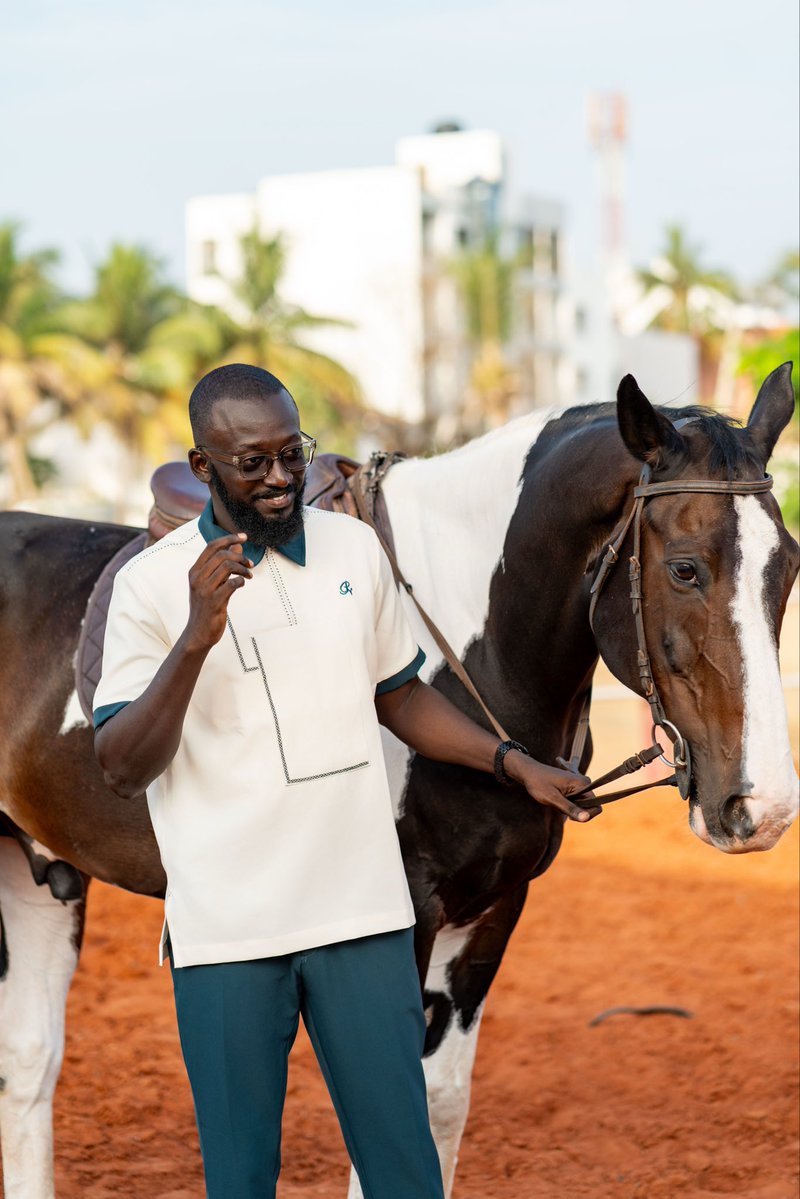 PAN_mandarga's tweet photo. Modèle : MALAW•4•3🐴

👕polo:15.000f
👖Ensemble :30.000f 
☎️:+221 71 140 20 20 

            🎖️PAN🎖️
S’habiller c’est s’aimer ♥️ https://t.co/PeH5i0nvZq