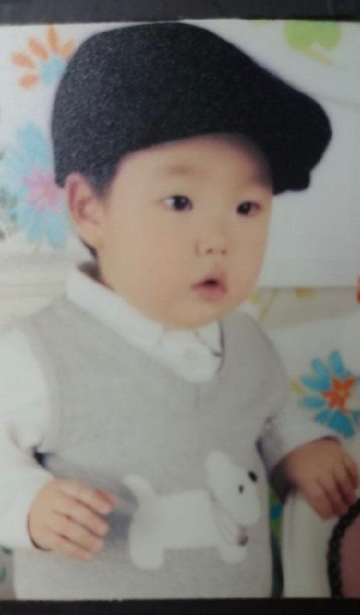mayo1od's tweet photo. 홍섭이 과거사진 진짜 너무너무 귀엽구 잘생김… 🥹🩷
#Beby_trainee #bebytrainee https://t.co/eujrWoj2I7