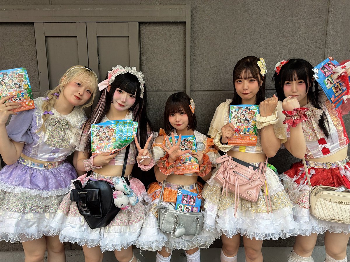 まだまだ頑張るよ〜❤️‍🔥 手売りお迎えしてくれる方待ってます˖ ࣪⊹