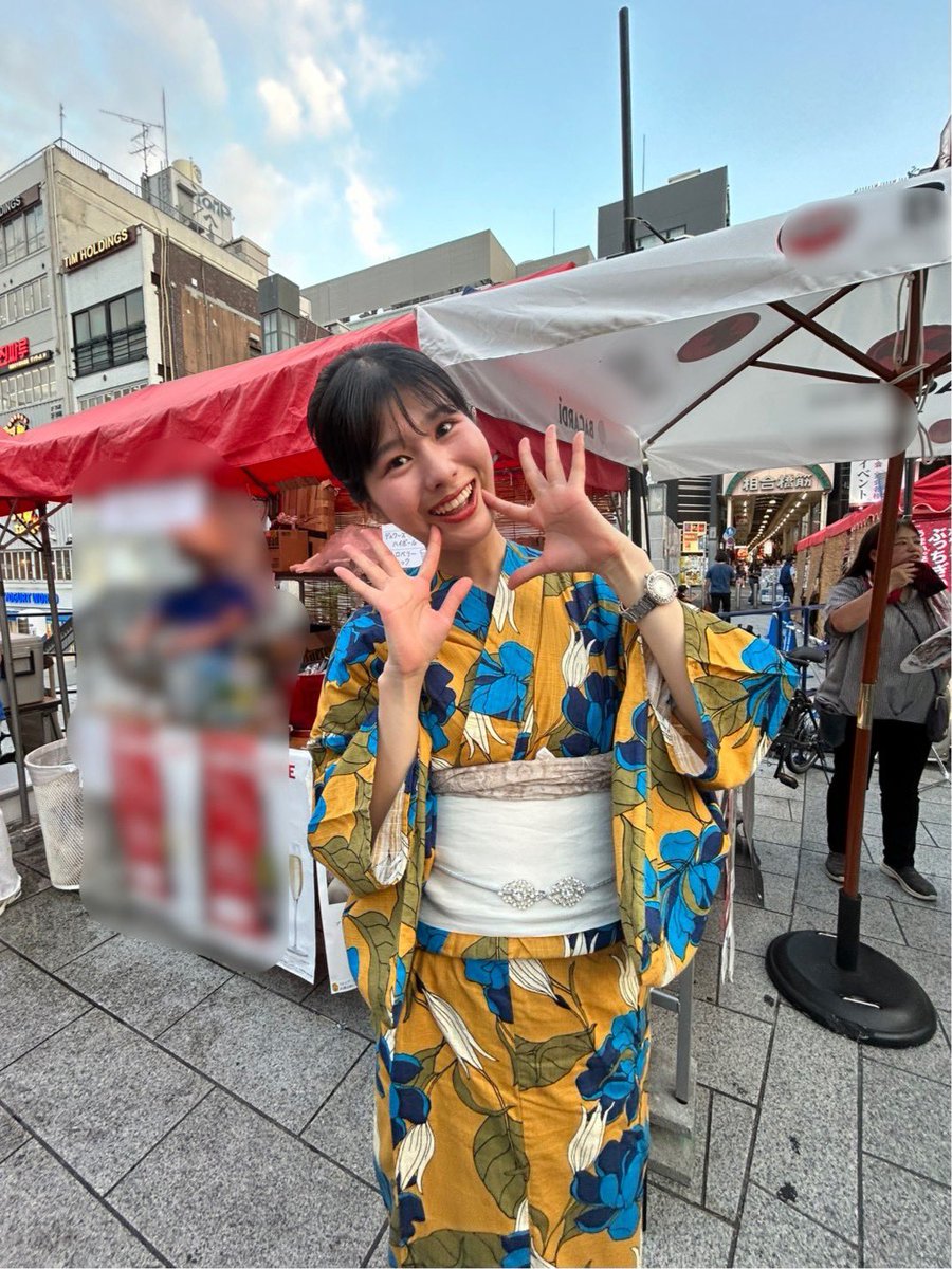 ourai_official's tweet photo. 💚\劇団往来NEWS /💚
   -2026.07.22&amp;07.23-

#すずきりな がMCを務めた
第29回 宗右衞門夏祭り
2日間、無事終了致しました🌻✨

ステージイベントも盛り沢山の夏祭りでした☀️👘

すずきりな イベントMCのご依頼もお待ちしております🎤🌷

#宗右衞門町夏祭り #劇団往来 #イベントMC #大阪イベント https://t.co/yfXDPL86Dc