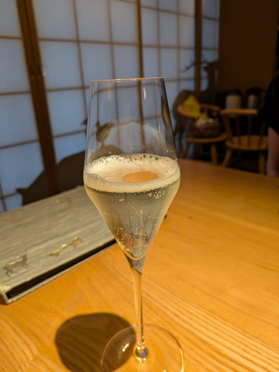 Miasmachen's tweet photo. 鴨料理とお蕎麦の美味しいお店で晩ごはん。前菜も鴨づくし。 https://t.co/w69L7oudNt