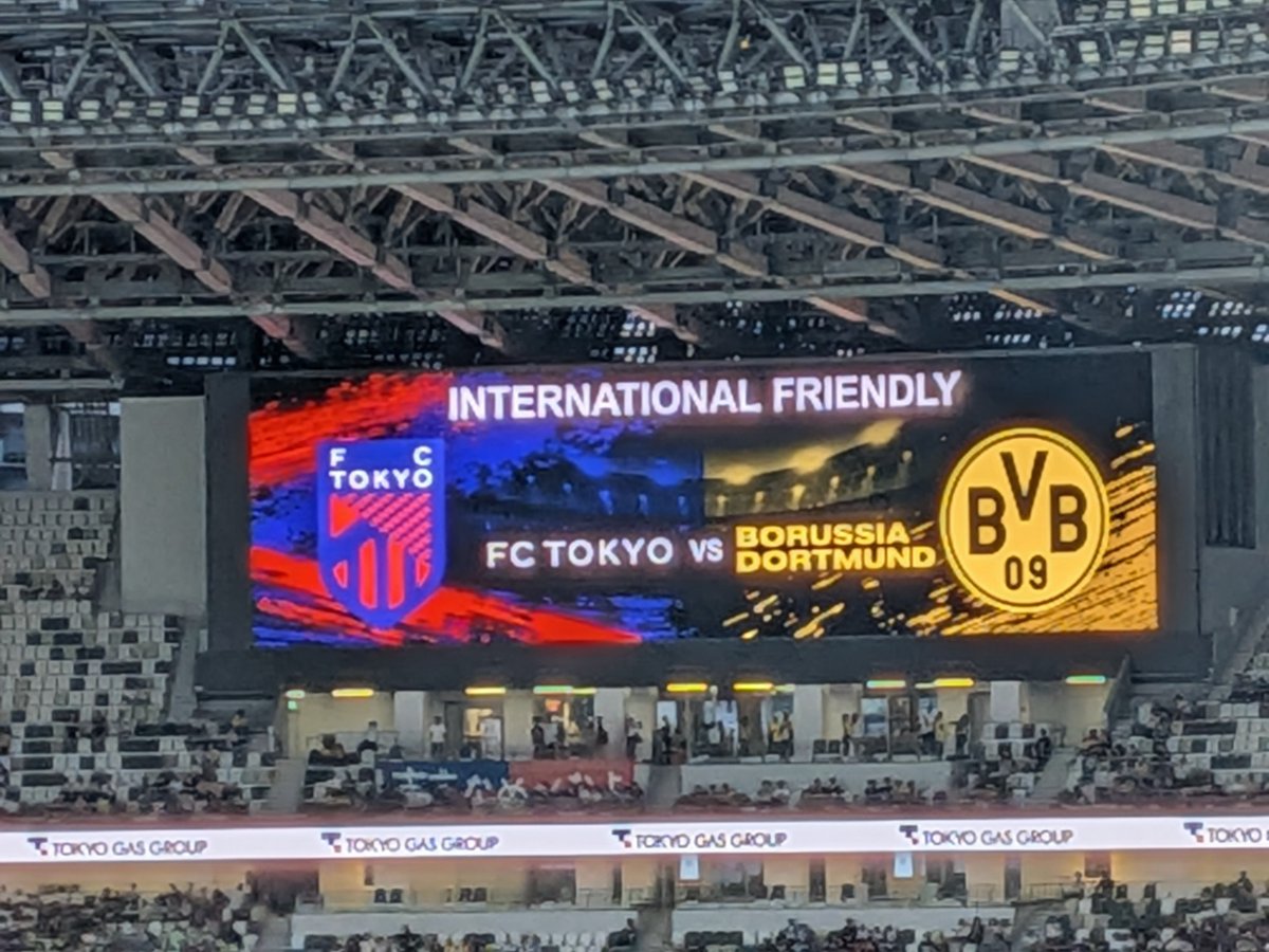 kubotakeisuke1's tweet photo. 今日からシーズンイン！
ドルトムントと激突だ！
#fctokyo https://t.co/7AghV5TlSw