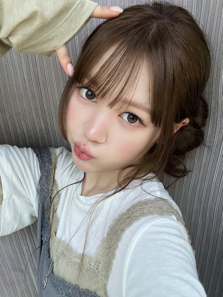 yeonpicst tweet picture