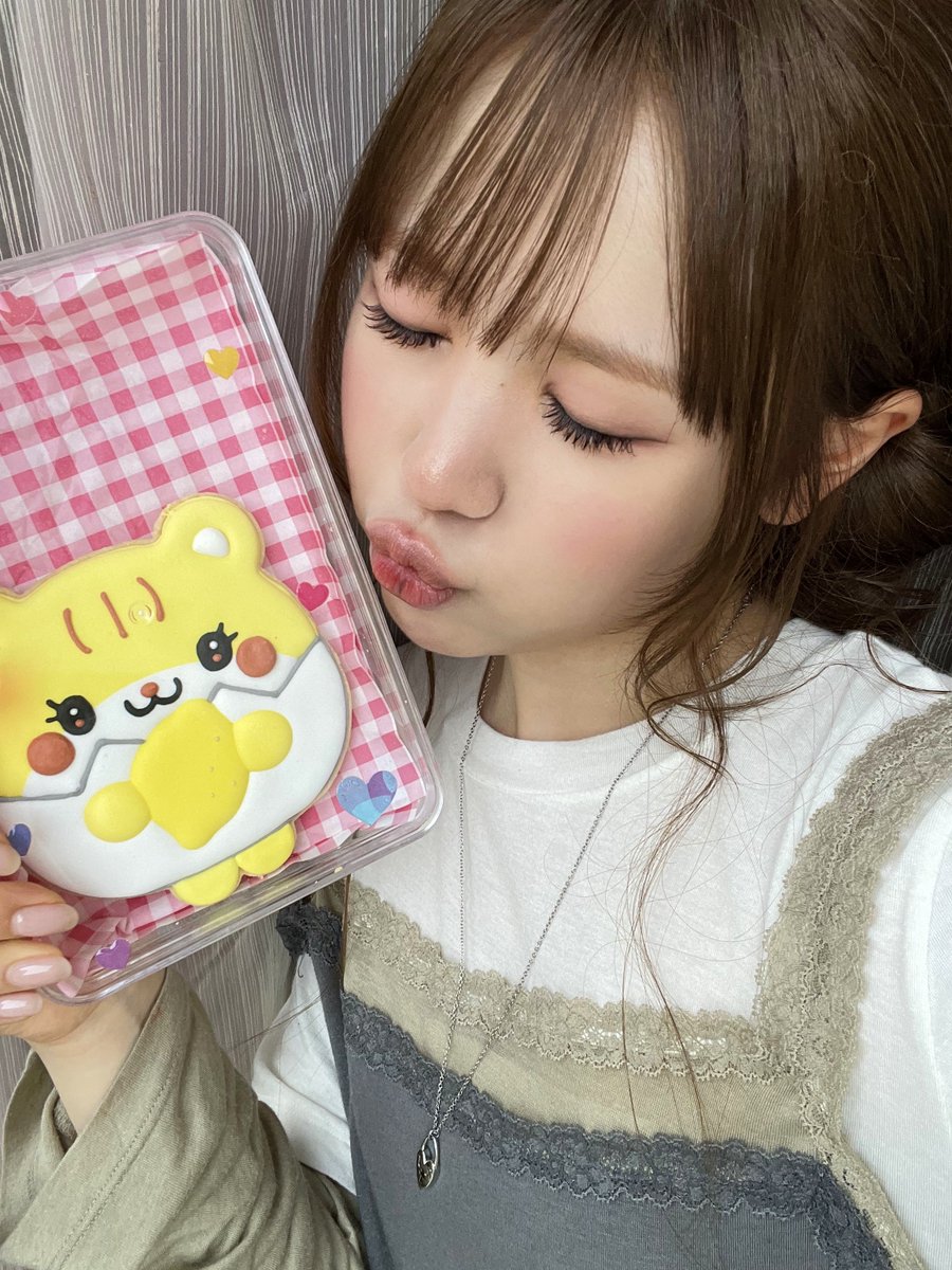 yeonpicst tweet picture
