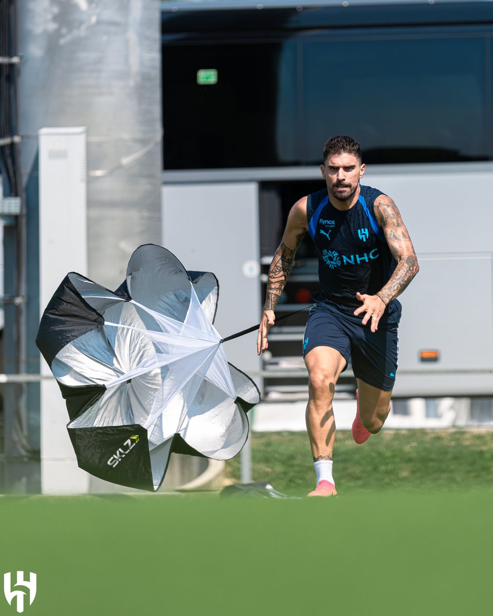 Alhilal_FC's tweet photo. 🏃🏻‍♂️ ليـاقة ⚡️ https://t.co/300LhOhBhD