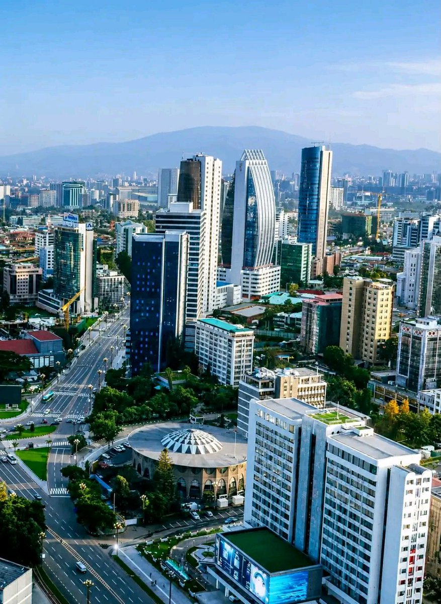 MathewosDesta2's tweet photo. Currently the most beautiful city in the world 🌎 is Addis Ababa. Ethiopia 🇪🇹.
#AdisAbaba #Ethiopia
@AbiyAhmedAli @AdanechAbiebie @TayeAtske @selamawit_kassa https://t.co/zacsXOH61u