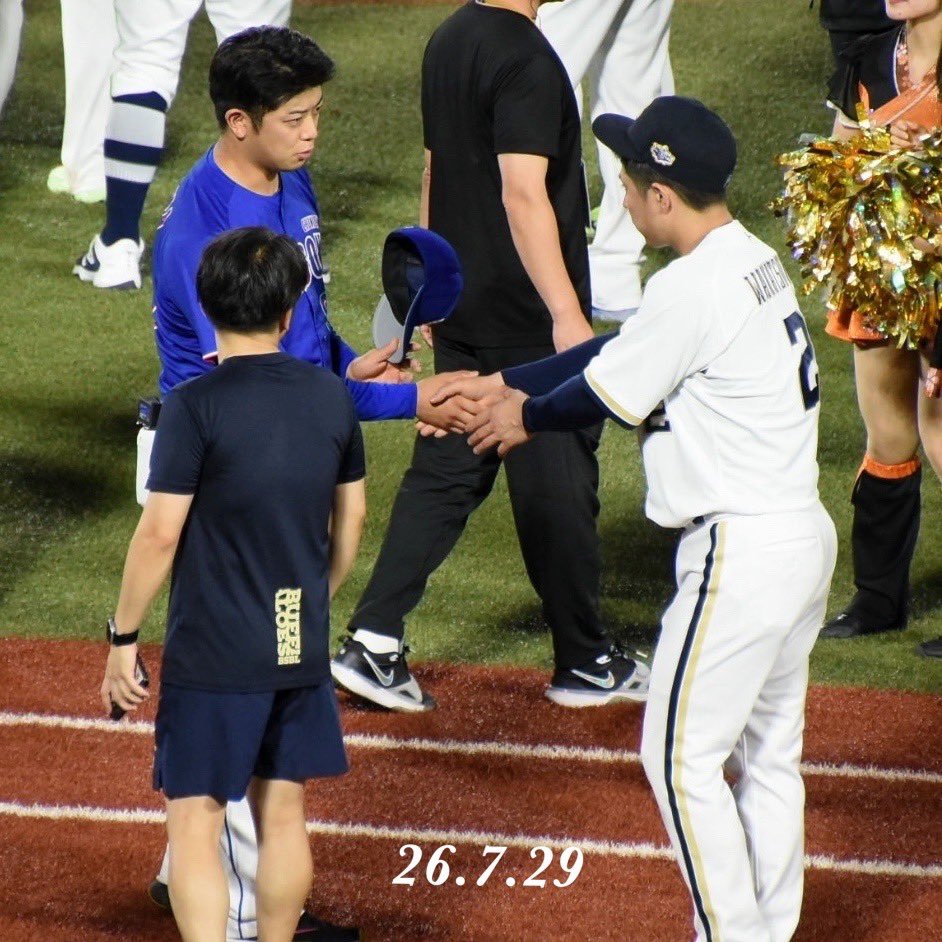 HappyStar003's tweet photo. 26.7.29 プロ野球オールスター@富山🐟✨️
 松山くん、めっちゃ慕ってくれてるやん🤭💕✨️
以上、オールスターの思い出おしまい🔚
#Bs2026
#若月健矢
#orixbuffaloes
#20260729 https://t.co/WTtcurkAUk