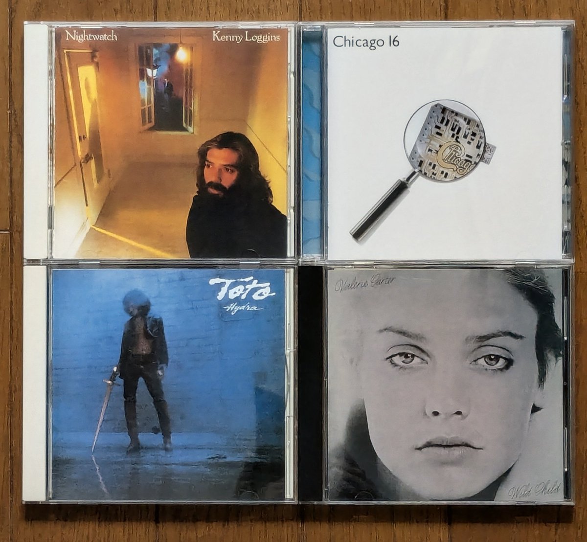 herecome3's tweet photo. #今日聴きレコ
#AORアメリカンチョイス

ケニー・ロギンス「ナイトウォッチ」1978
シカゴ「16」1982
TOTO「ハイドラ」1979
ヴァレリー・カーター「ワイルド・チャイルド」1978 https://t.co/oDD1qnGQRY