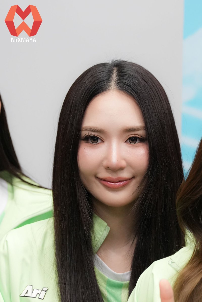 webmixmaya's tweet photo. "ญดา นริลญา" สัมภาษณ์ก่อนเริ่มงาน "Girls Cup Presented by MAMA"

GIRLS CUP 2026 X YADA

#CH3GirlsCup2026
#ญดานริลญา #yadarilya https://t.co/28pOJuzPxU