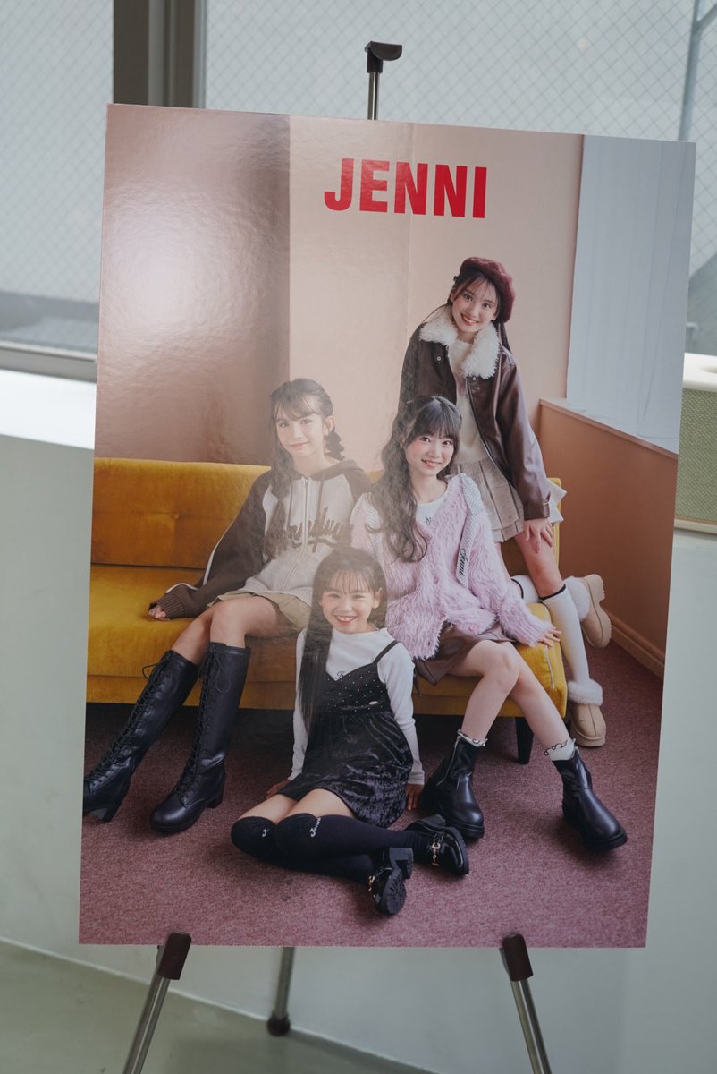 kiki_bunny_kiki's tweet photo. #ジェニィ の2026AWの展示会へ参加してきました🩷
#jennimuse https://t.co/2Cw28uK9ps