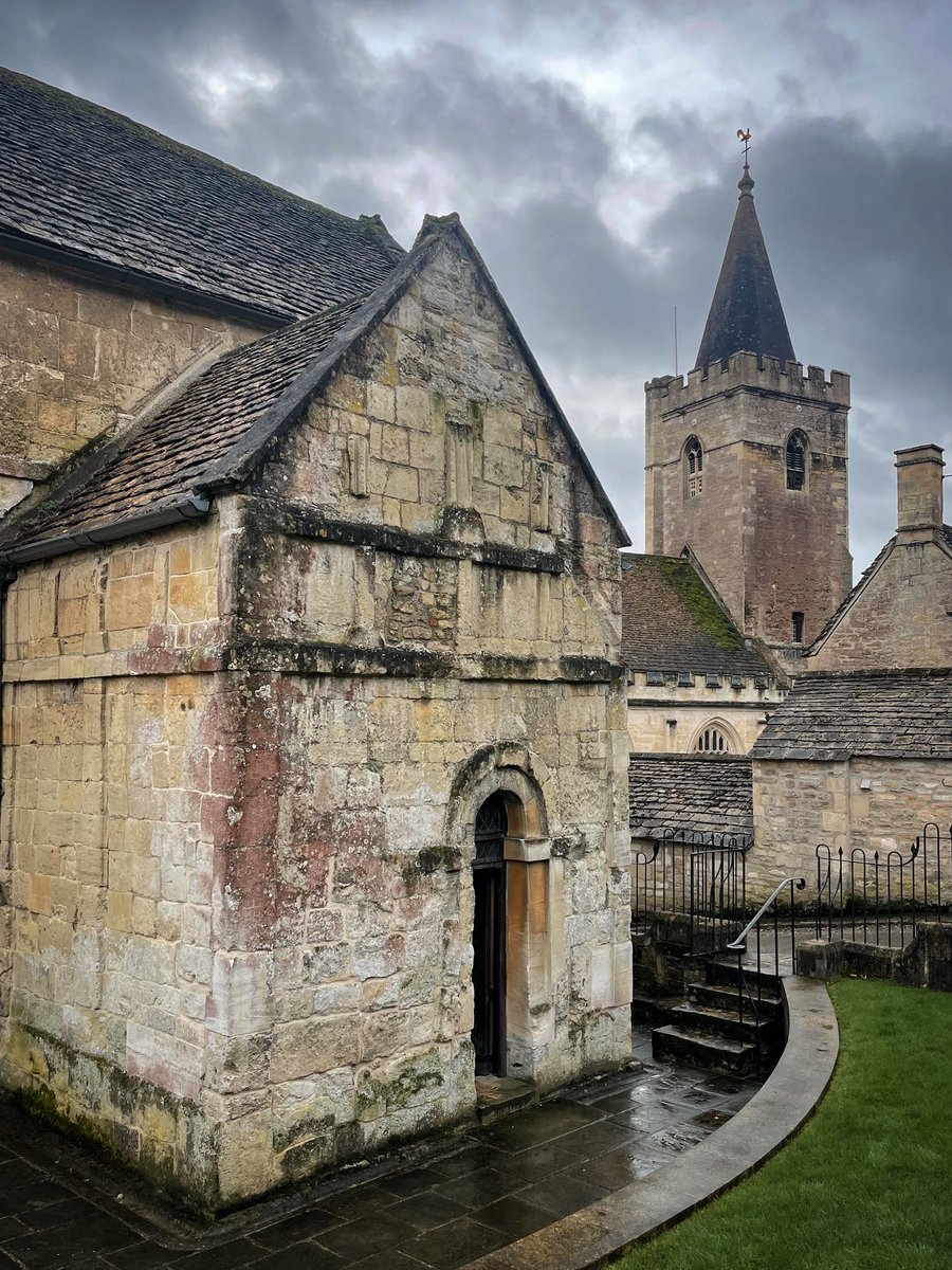lukejsherlock's tweet photo. Memories from Saxon England before there was an England. The question remains where are these great artifacts. The answer is below: https://t.co/Wq5Erz3u4r
