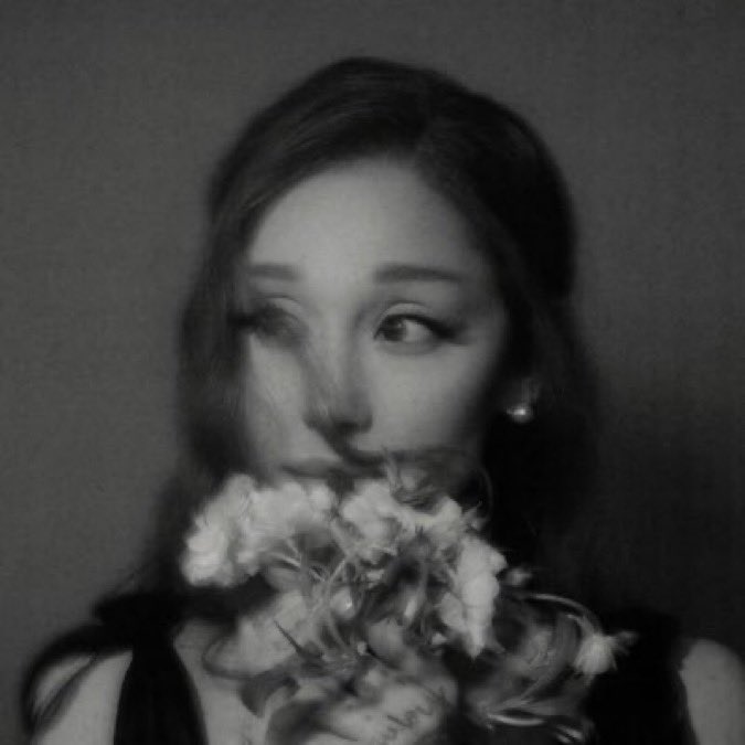 jaaypyy's tweet photo. whole album on repeat. not one skip. the fake fans don’t appreciate it bc it’s calling them out. they don’t appreciate anything she does and it’s sad. it’s a masterpiece #petal #arianagrande https://t.co/0lIZmuJgxk