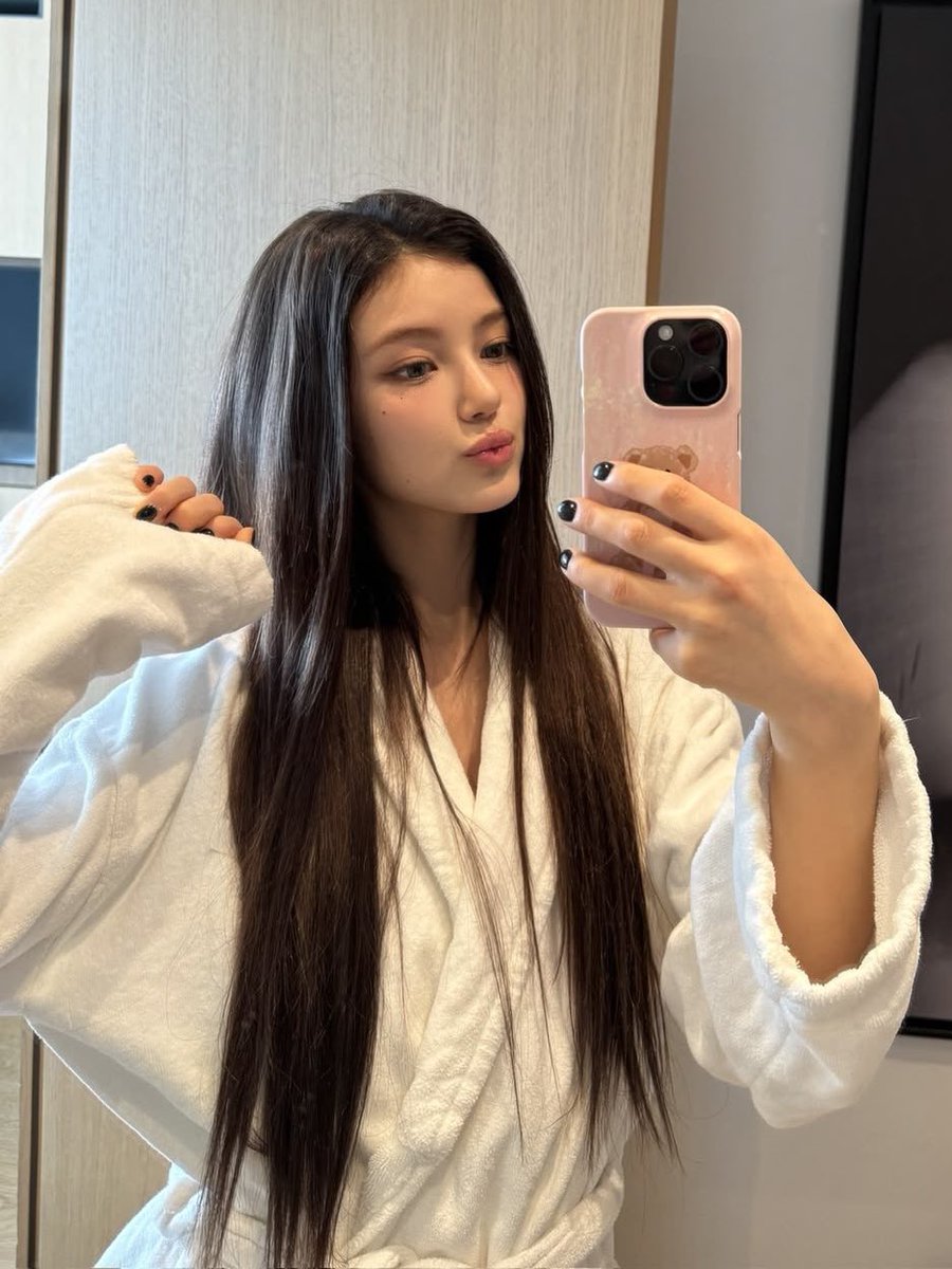 dazzifawn tweet picture