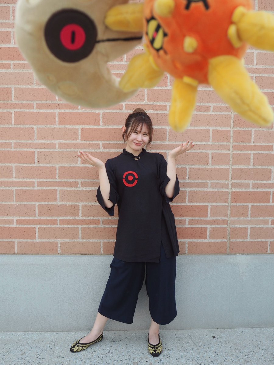 fu_umeboshi's tweet photo. #ポケパーク
#ポケパークカントー
#フウとラン
#ソルロック
#ソルちゃん
#チャイナシャツ作りました
#トクサネシティジムリーダー https://t.co/b1NBdvItkc