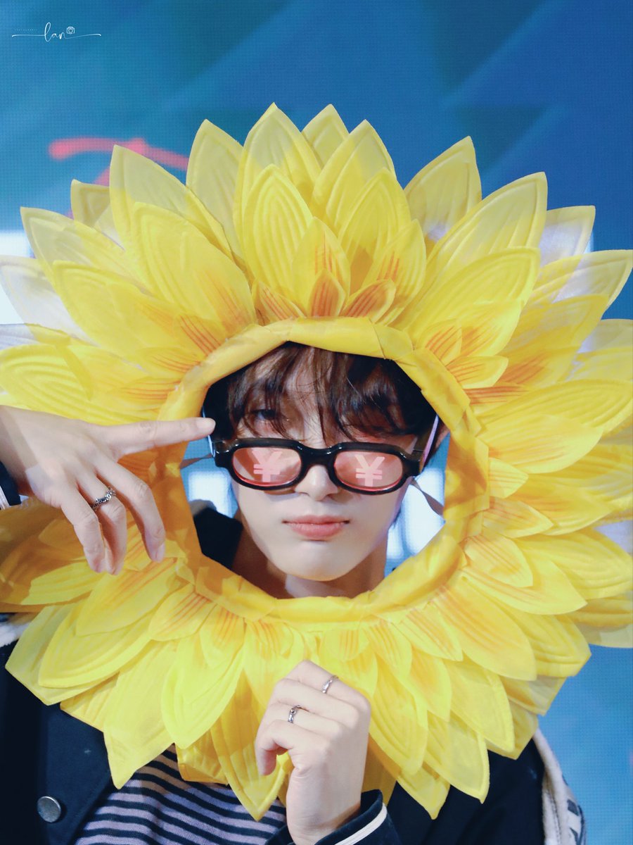 ITS__LAN's tweet photo. 20260801
💰🌻

#OMEGA_X #오메가엑스 
#재한 #JAEHAN #김재한 https://t.co/OAec0XNjfN