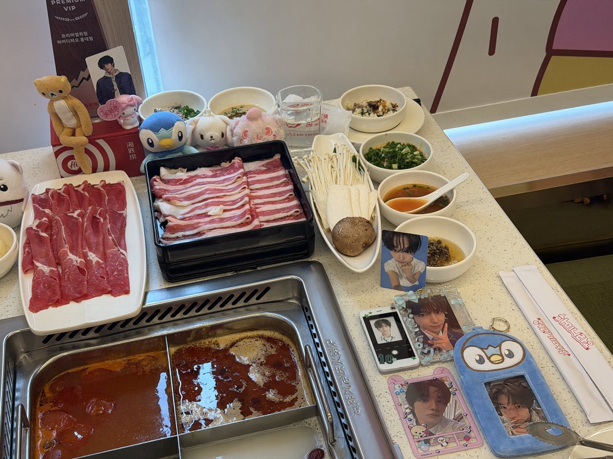noosmeah's tweet photo. 하딜라라에서 하민이생축햇어요..🎂
#하미니라오 https://t.co/SeJzN5pIZ2