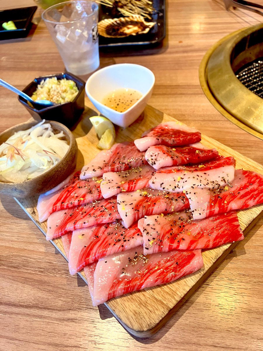 Muchi_August's tweet photo. 今回の妊婦健診は、珍しくお出掛け場所とか考えなかったら旦那が明日アウトレット行きたい今日は帰って色々雑用やりたいって言うから帰宅して私は寝不足ヤバかったから寝てた！これ以上寝たら夜寝れなくなるから起きる！お昼は旦那リクエストで焼肉食べてきた🥰 https://t.co/9eYxLJnSUn