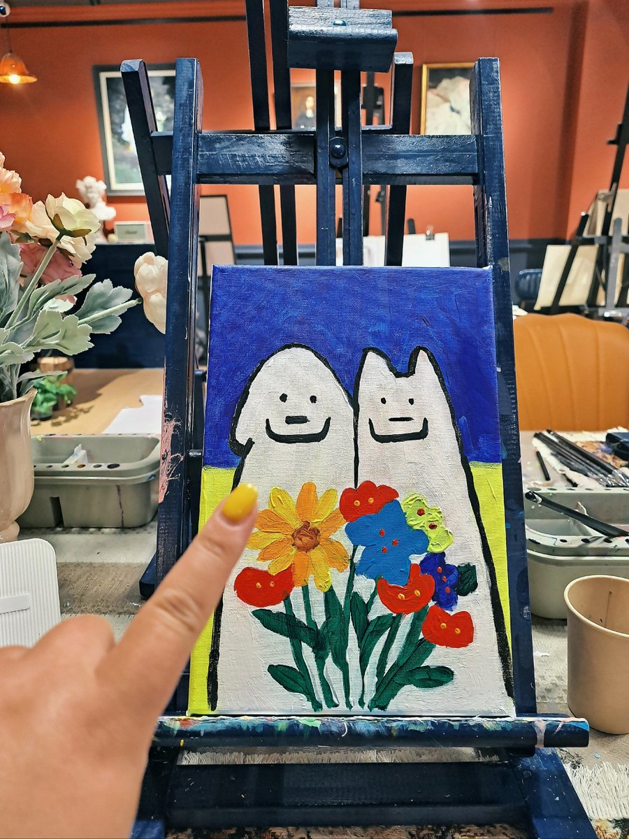 nigelstipe2's tweet photo. Step into a sunlit studio and let vibrant acrylics bring your favorite nature scenes to life in our 2-hour casual art workshop—no experience needed, just your creativity!  Reserve your spot today: [link] https://t.co/tODWGDSuvv