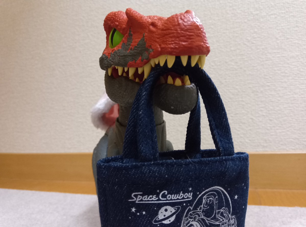 palette128's tweet photo. おりこう🦖🫶🏻 https://t.co/axNJrR4SyZ