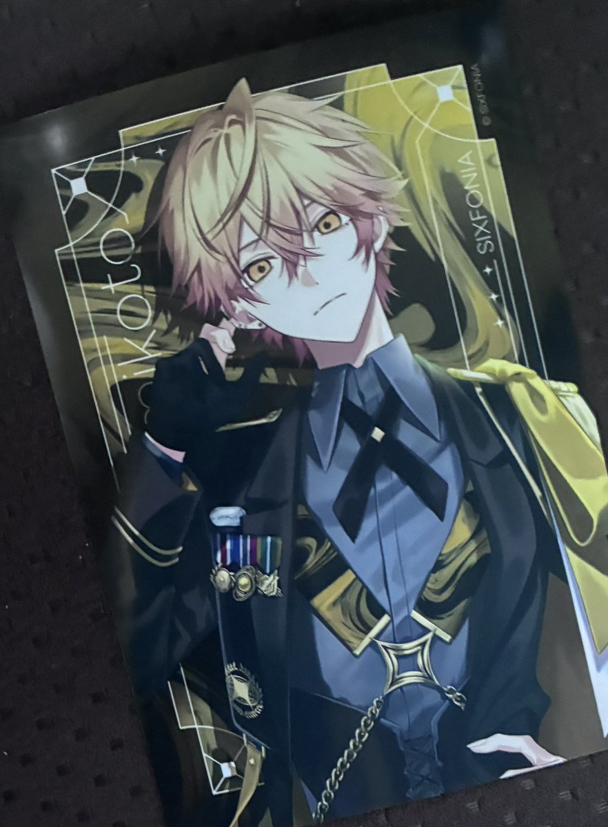 ir0ha_41's tweet photo. ちょ⁉️⁉️⁉️⁉️
1枚目からいちばん狙いの👑くん😭😭😭
絶対回収します😭 https://t.co/U97qJP9mmH