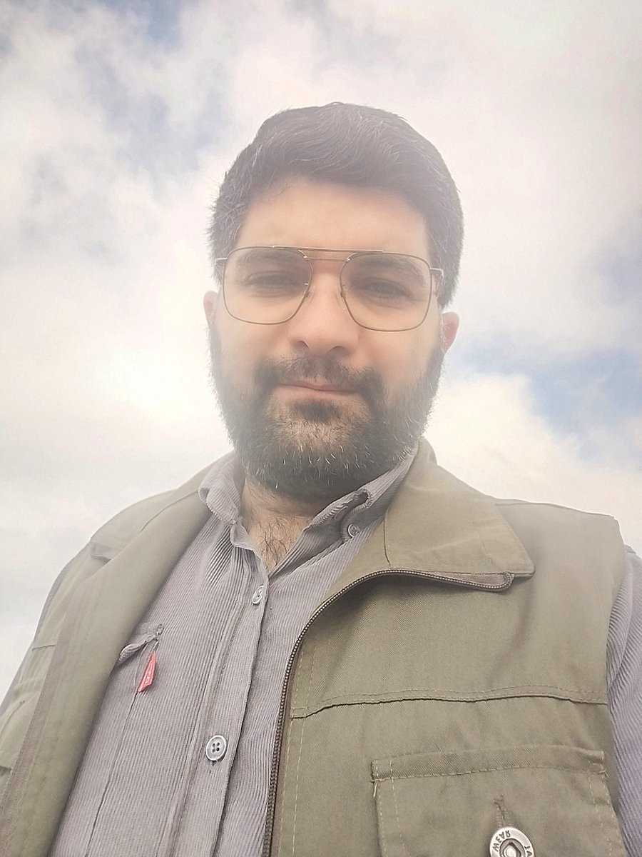 rokhvaism's tweet photo. روز ۷۴ از رژیم غذایی و روز ۵۲ از تمرینات ورزشی

۲۰ کیلو وزن کم کردم،عضله سازی و تمرینات استقامت رو انجام میدم. میتونم تا ۱۵ کیلومتر در هر روز بدوم. عادت‌های غذایی جدیدم رو دوست دارم، یه بستنی مخصوص بدون قند محلی درست کردم، چند تا نوشیدنی ترکیبی ساختم و خب... 
ادامه دارم. https://t.co/PkvGOUiMGn