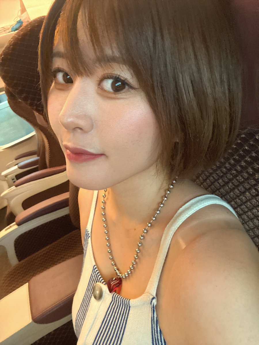 canonkyanon's tweet photo. 大阪むかってる、半年ぶり🚄🐯 https://t.co/29NSiJjcNL