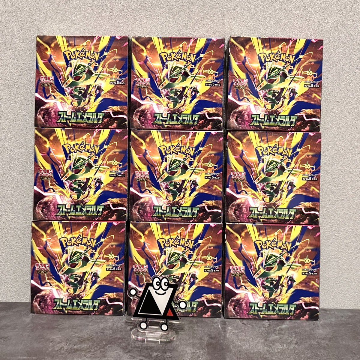 musou_TCG's tweet photo. 🌪️🐉新弾プレ企画④🐉🌪️

⚡️新弾《ストームエメラルダ》⚡️
【1BOXを1名様】にプレゼント‼️

【応募方法】
☑️ フォロー
☑️ いいね
☑️ リポスト（引用で追加チャンス⚡️）

#トレカ無双
#プレゼント企画 https://t.co/zsH6cO25rc